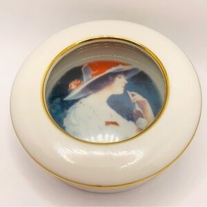 Vintage 1990 Coca-Cola Porcelain Trinket Box – Made in Japan